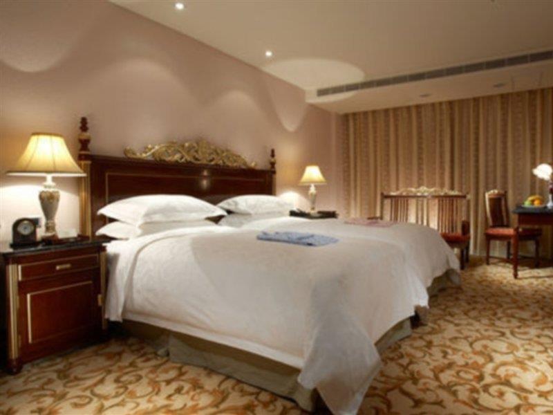 Royal Seasons Hotel Beitou Taipei Exterior photo